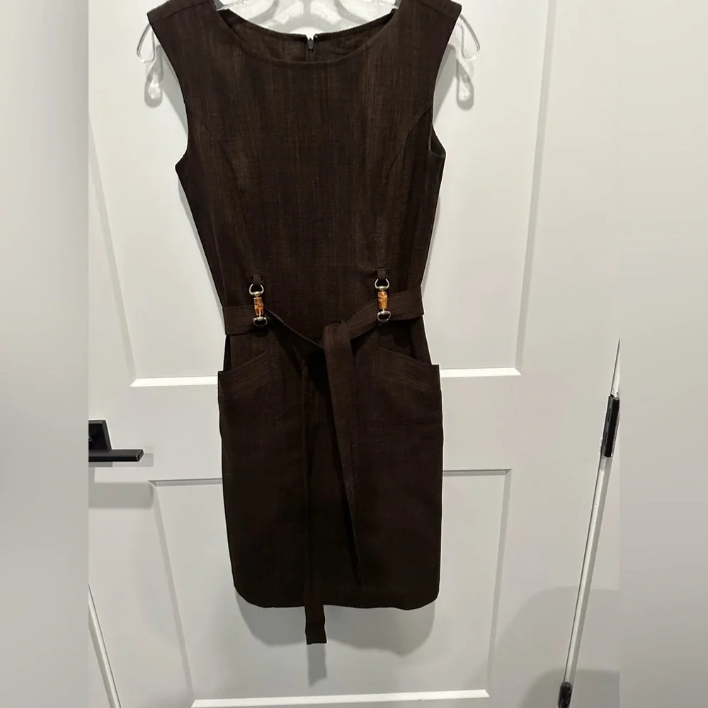 Ellen Tracy size 2 brown knee-length dress with tie at the waist - Picture 5 of 6